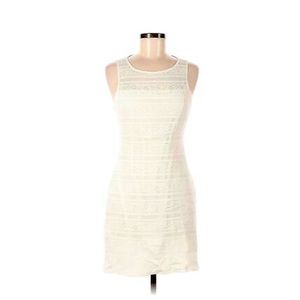 JACK White sleeveless lace-detail dress for holiday parties